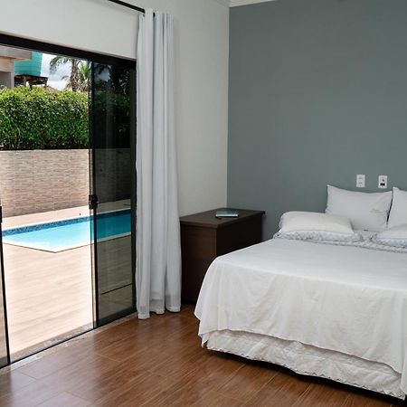 Casa Com Piscina Vista Para Lago, 03 Quartos Confortaveis Capitolio Luaran gambar