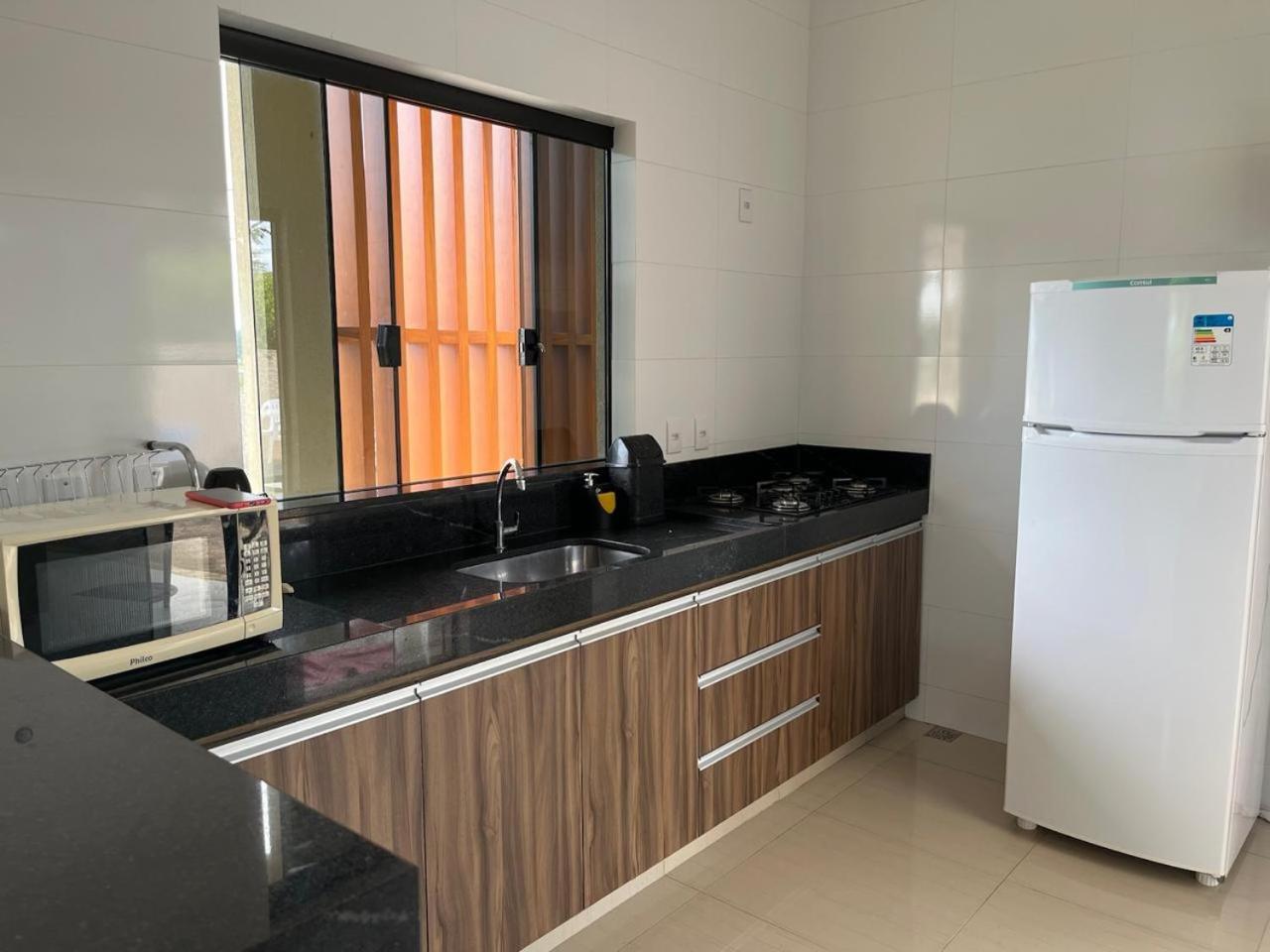 Casa Com Piscina Vista Para Lago, 03 Quartos Confortaveis Capitolio Luaran gambar