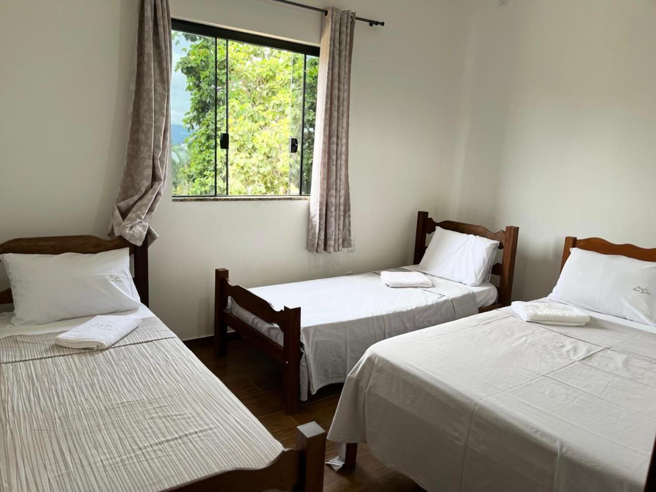Casa Com Piscina Vista Para Lago, 03 Quartos Confortaveis Capitolio Luaran gambar