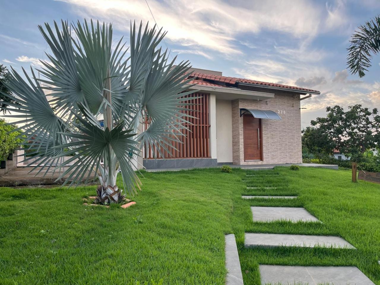 Casa Com Piscina Vista Para Lago, 03 Quartos Confortaveis Capitolio Luaran gambar