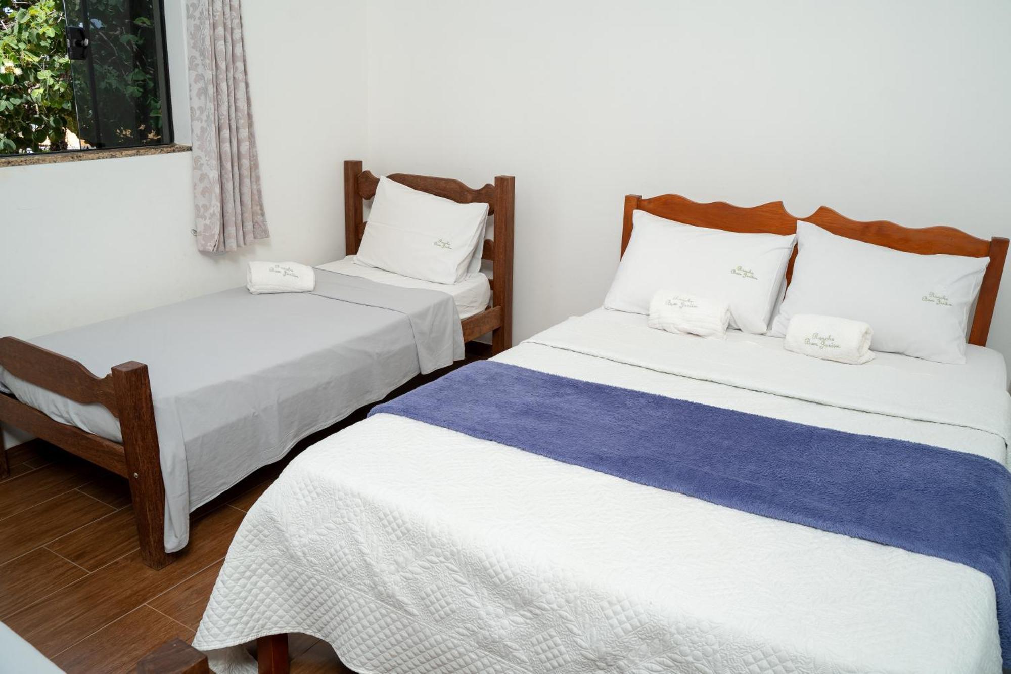 Casa Com Piscina Vista Para Lago, 03 Quartos Confortaveis Capitolio Luaran gambar