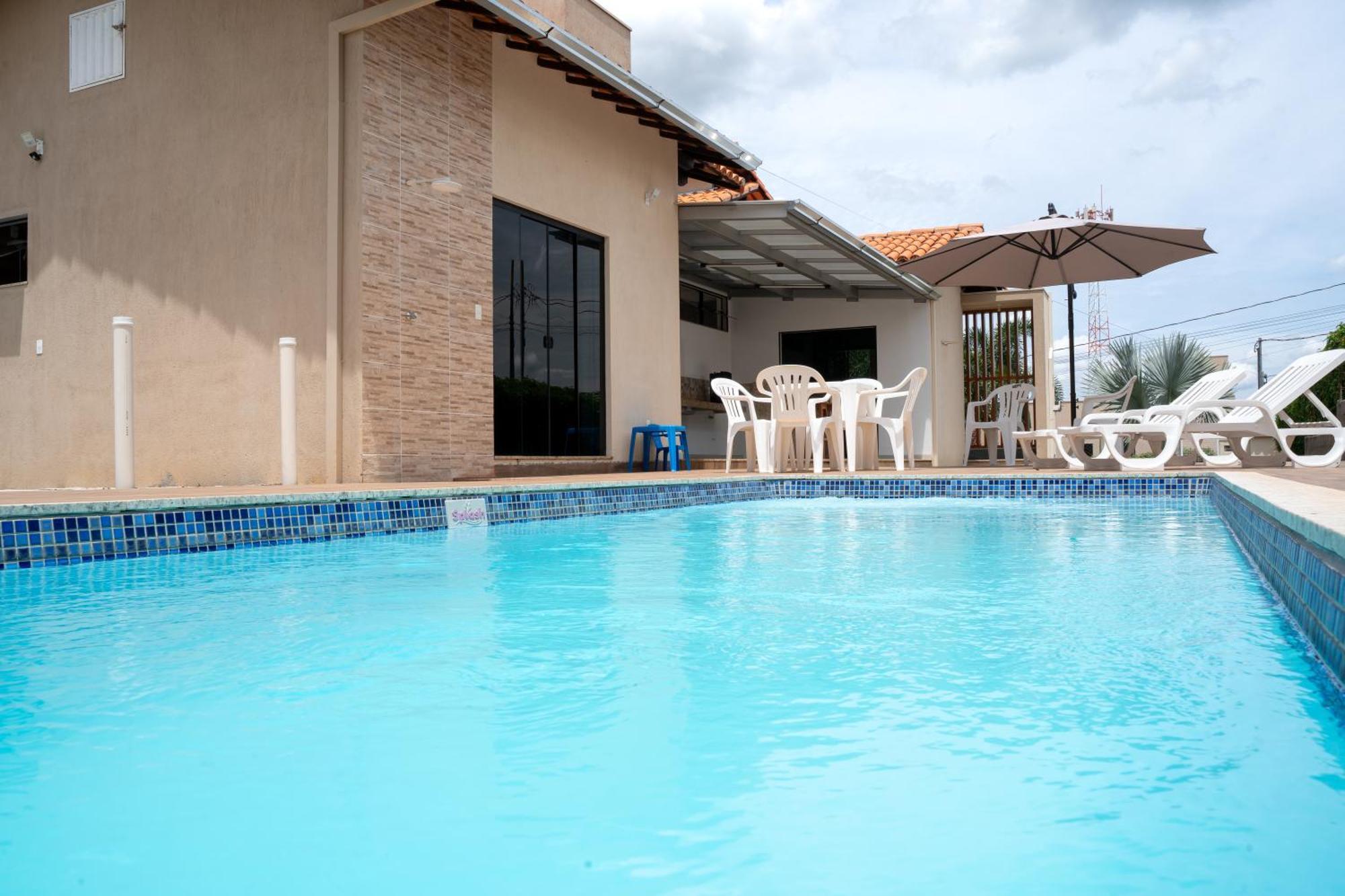Casa Com Piscina Vista Para Lago, 03 Quartos Confortaveis Capitolio Luaran gambar