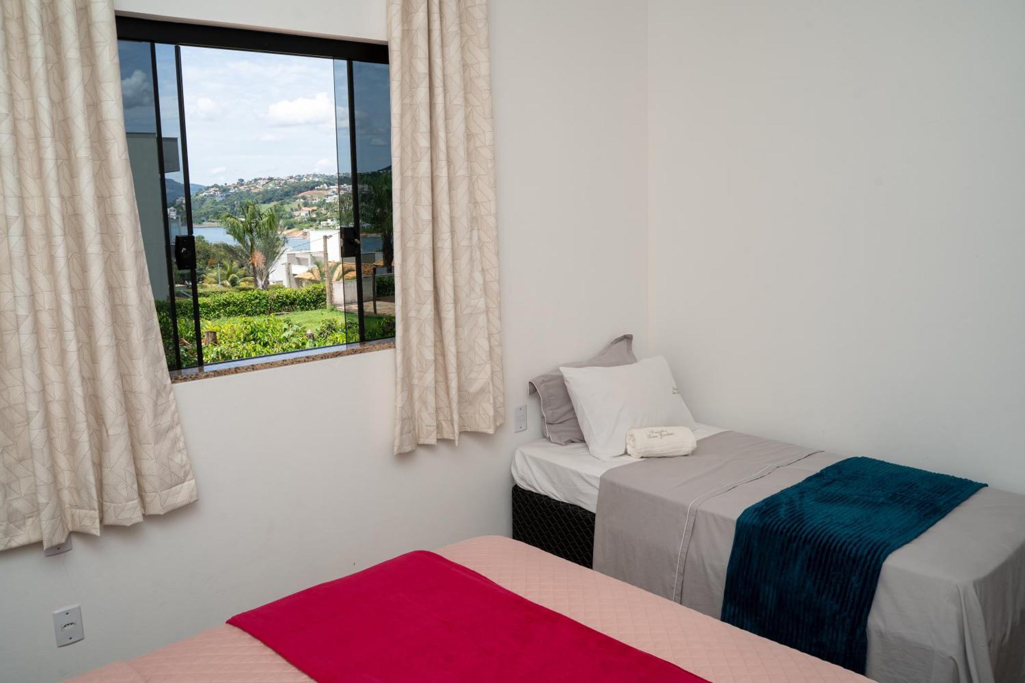 Casa Com Piscina Vista Para Lago, 03 Quartos Confortaveis Capitolio Luaran gambar