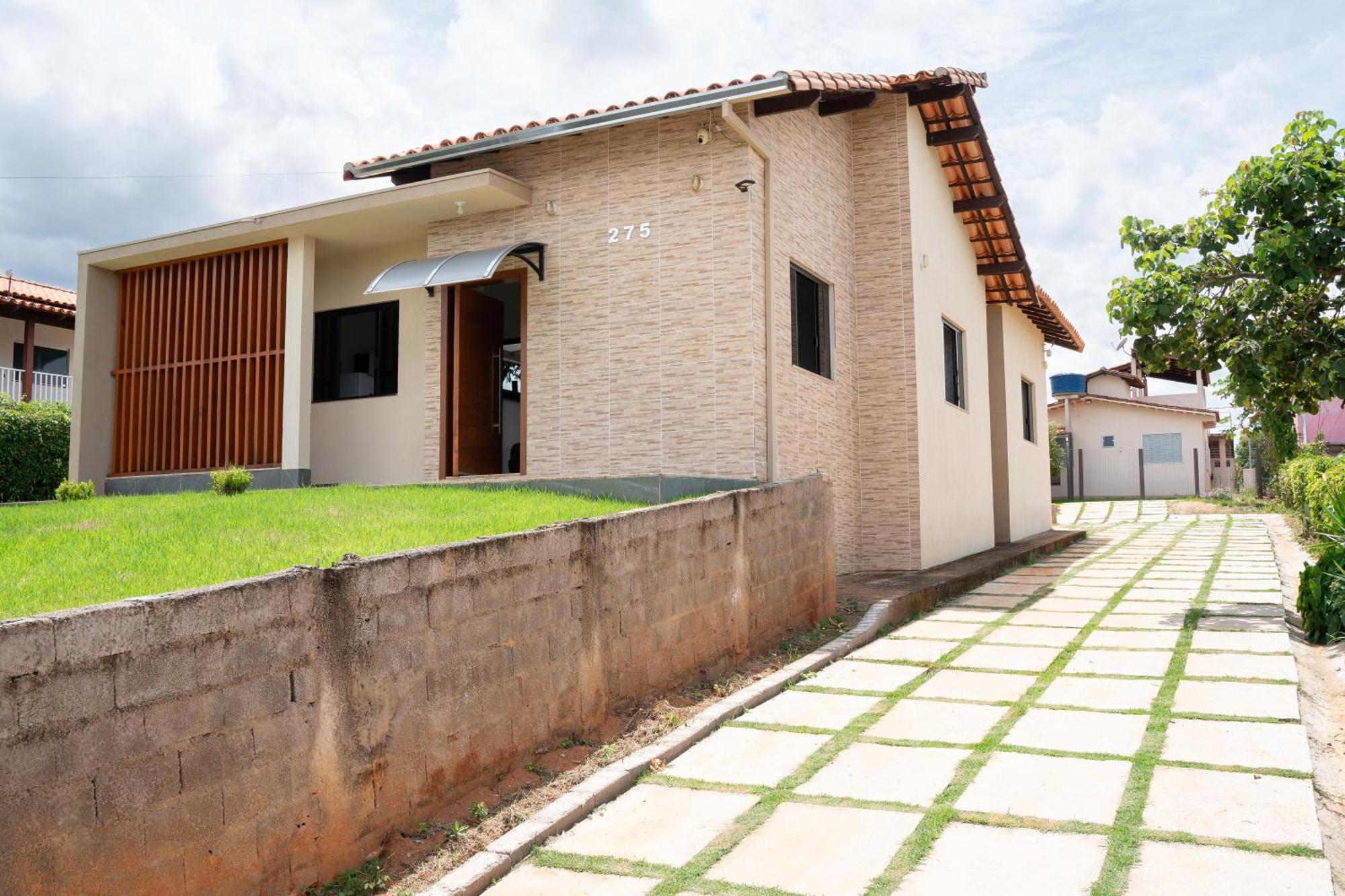 Casa Com Piscina Vista Para Lago, 03 Quartos Confortaveis Capitolio Luaran gambar